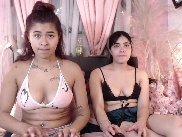 lesbian-hard-69-1 live cam on BongaCams
