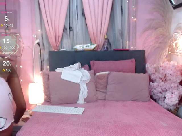 lesbian-hard-69-1 live cam on BongaCams