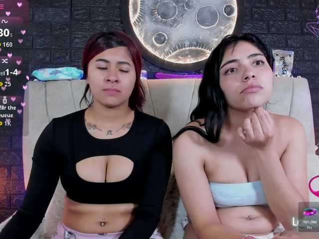 lesbian-hard-69-1 live cam on BongaCams