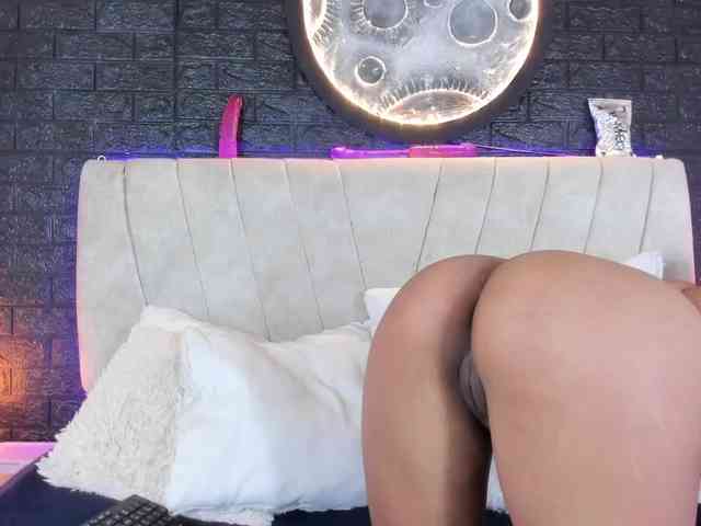 lesbihard-69-1 webcam