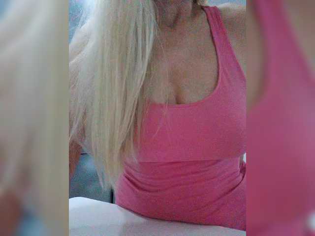 Tata42 live cam on BongaCams