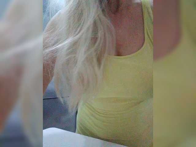Tata42 live cam on BongaCams