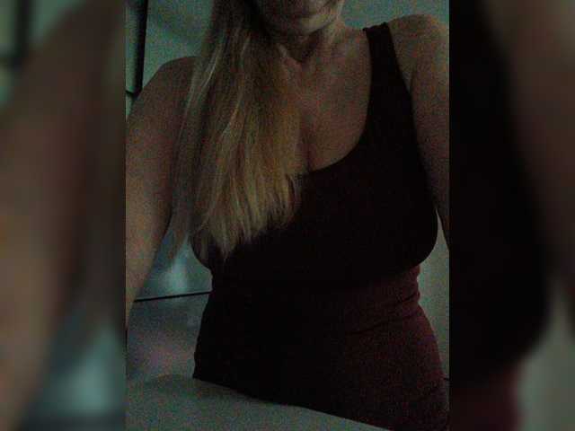 Tata42 live cam on BongaCams