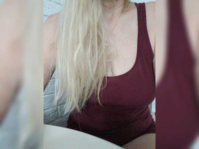 Tata42 live cam on BongaCams