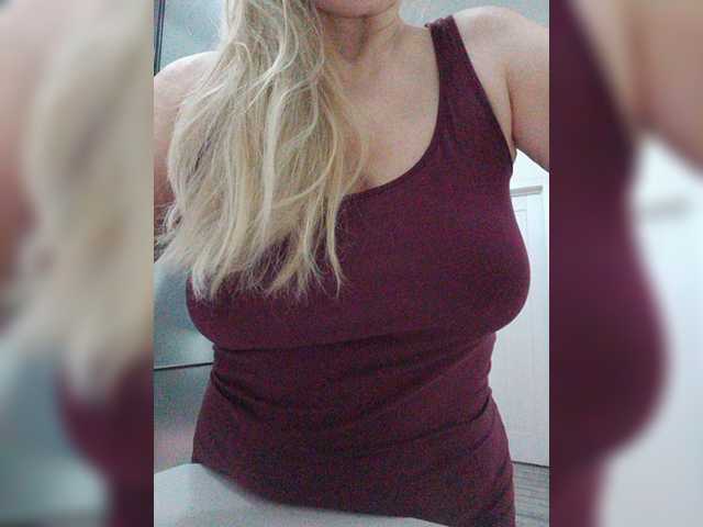 Tata42 live cam on BongaCams