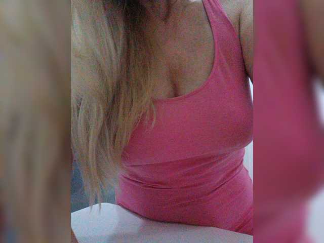 Tata42 live cam on BongaCams