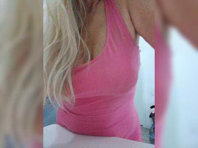 Tata42 live cam on BongaCams