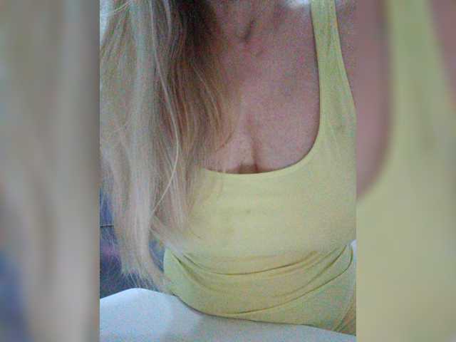 Tata42 live cam on BongaCams