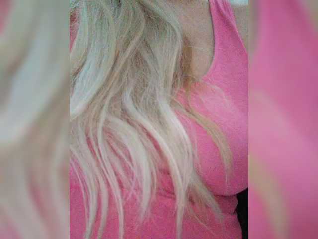 Tata42 live cam on BongaCams