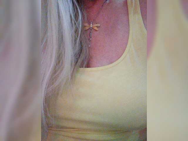 Tata42 live cam on BongaCams