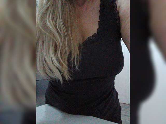 Tata42 live webcam show