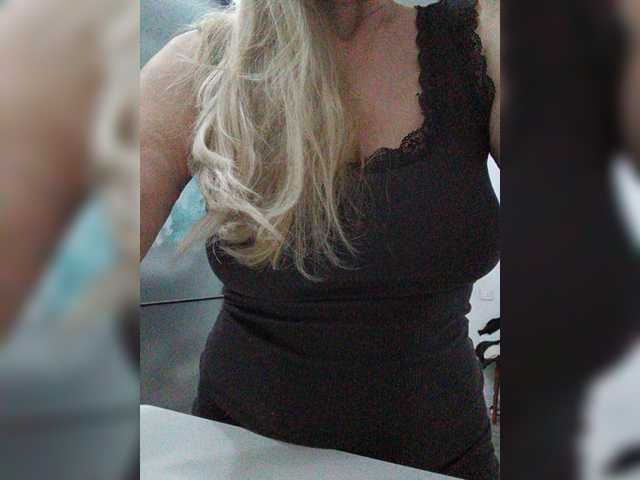 Tata42 live webcam show