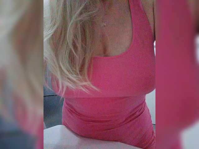 Tata42 live cam on BongaCams