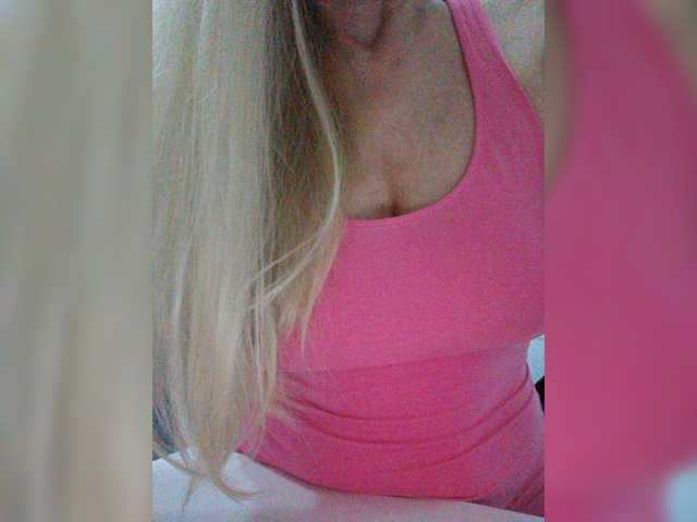 Tata42 live cam on BongaCams