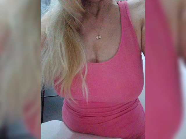 Tata42 live cam on BongaCams