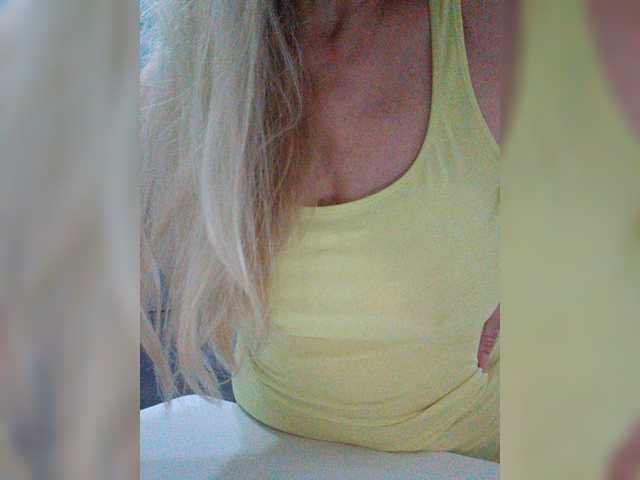 Tata42 live cam on BongaCams