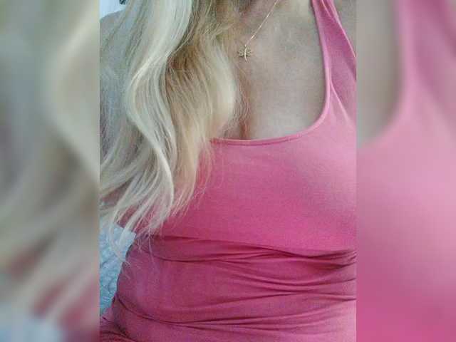 Tata42 live cam on BongaCams