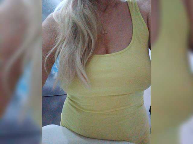 Tata42 live cam on BongaCams