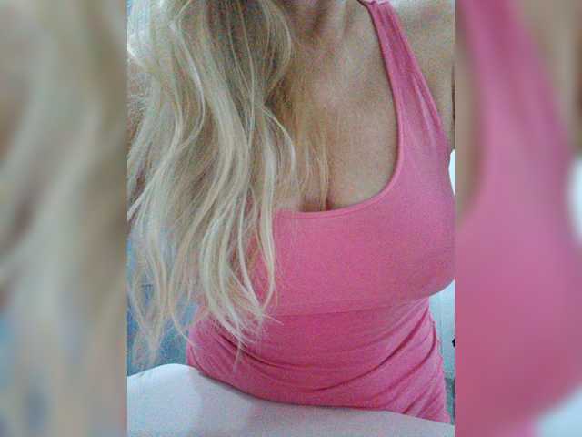 Tata42 live cam on BongaCams