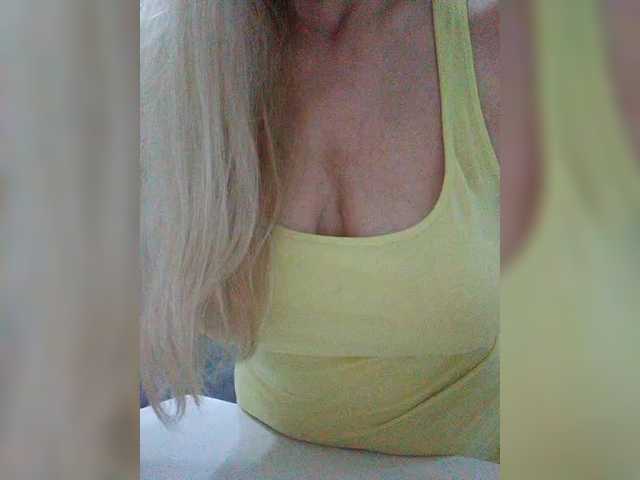 Tata42 live cam on BongaCams