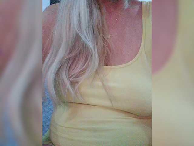 Tata42 live cam on BongaCams