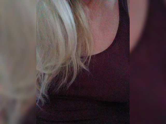 Tata42 live cam on BongaCams