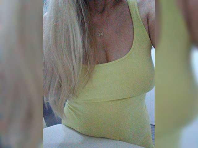 Tata42 live webcam show