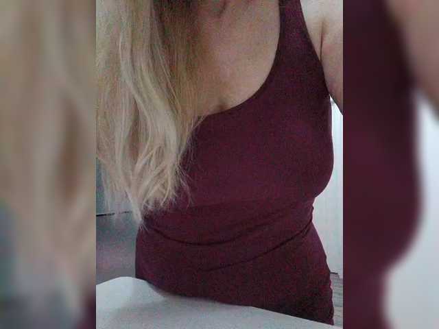 Tata42 live cam on BongaCams