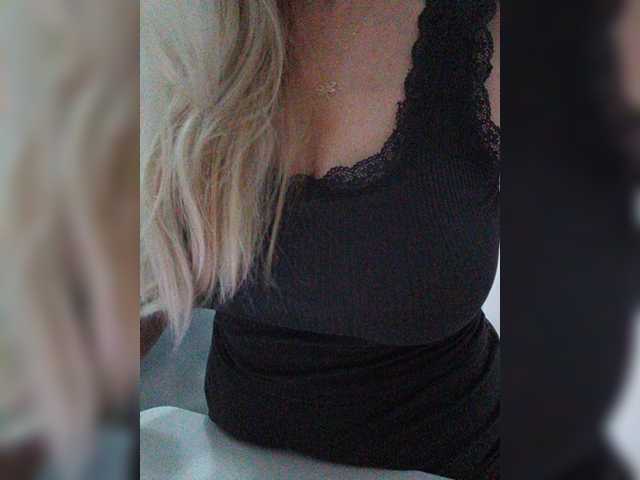 Tata42 live webcam show