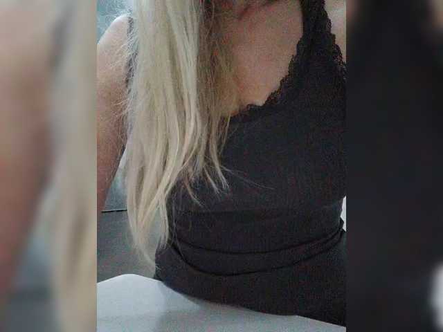 Tata42 live cam on BongaCams