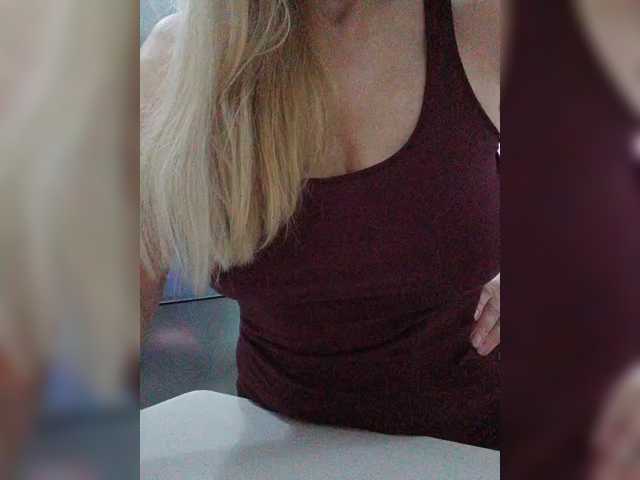 Tata42 live cam on BongaCams