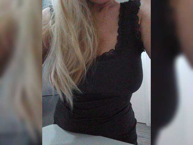 Tata42 live cam on BongaCams