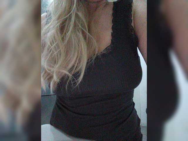 Tata42 live webcam show