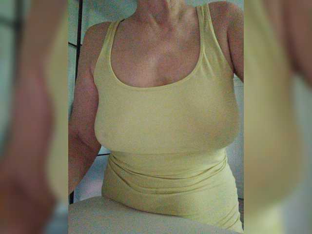 Tata42 live cam on BongaCams