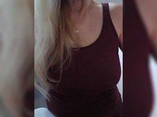 Tata42 live webcam show
