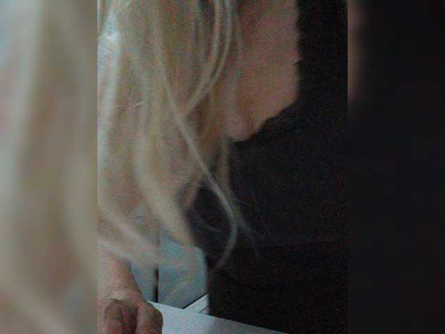 Tata42 live webcam show
