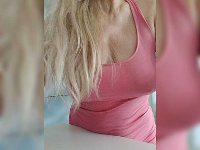 Tata42 live cam on BongaCams