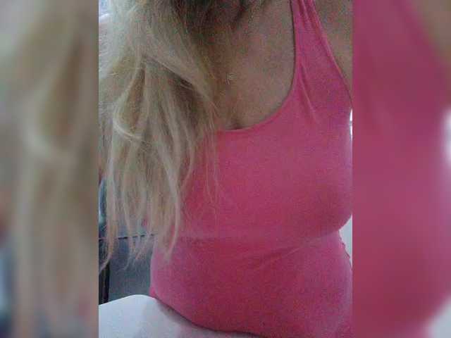 Tata42 live cam on BongaCams