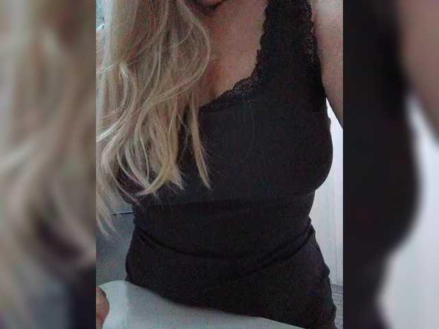 Tata42 live webcam show
