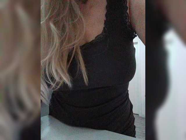 Tata42 live cam on BongaCams