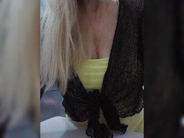 Tata42 live cam on BongaCams