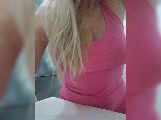 Tata42 live cam on BongaCams