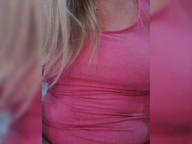 Tata42 live cam on BongaCams