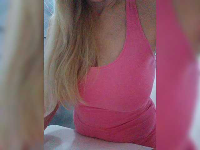 Tata42 live cam on BongaCams