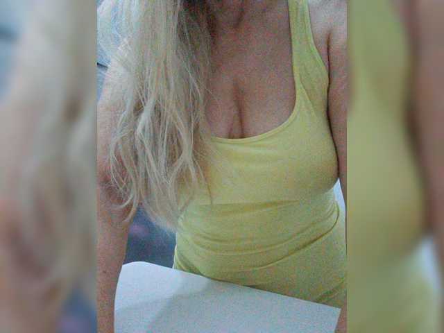 Tata42 live cam on BongaCams