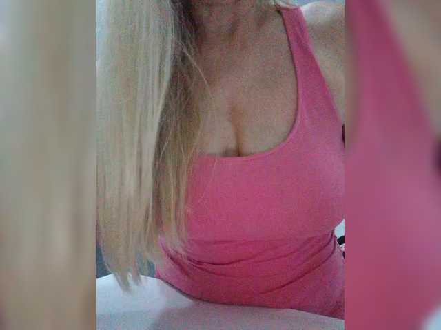 Tata42 live cam on BongaCams