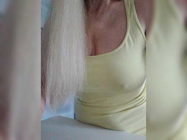 Tata42 live cam on BongaCams