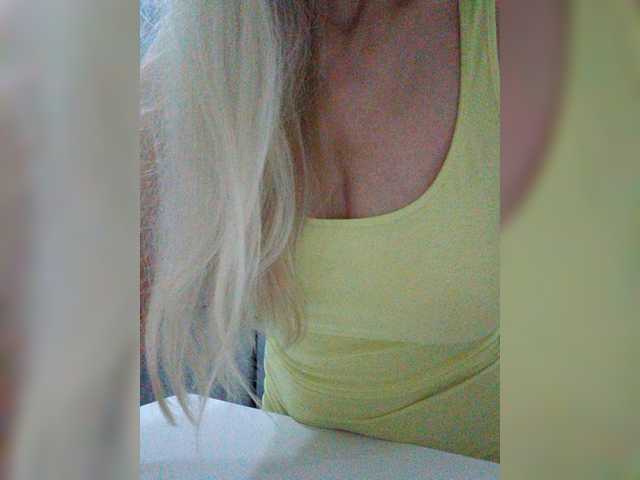 Tata42 live cam on BongaCams