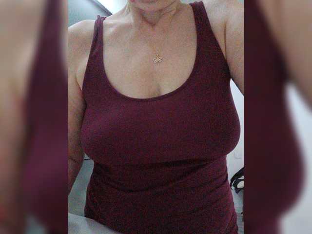 Tata42 live webcam show