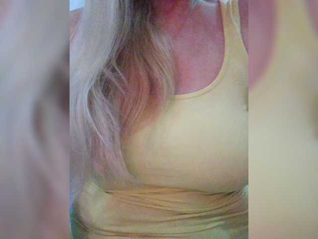 Tata42 live webcam show
